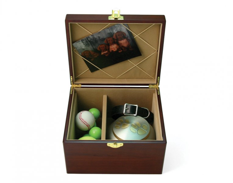 Engraved Wood Urns For Pet Cremation Mi Noah S Cemetery Large Pet Chest With Odyssey